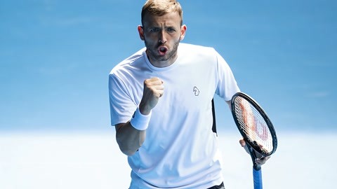 不再只是依 不再只是依