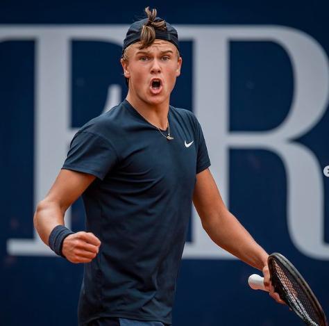 提供了一场 提供了一场